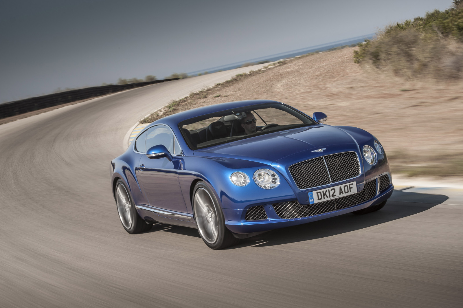 auto, vozidlo, 2015, Bentley, kupé, Konvertibilní, výkon auta, Bentley Continental GT, limuzína, netcarshow, netcar, obrázky vozidel, photo auto, Continental GT Speed, kolo, pozemní vozidla, automobilového designu, automobil make, luxusní vůz, osobní luxusní automobil, Bentley Continental Supersports, Bentley Continental GTC, Bentley Continental Flying podnět