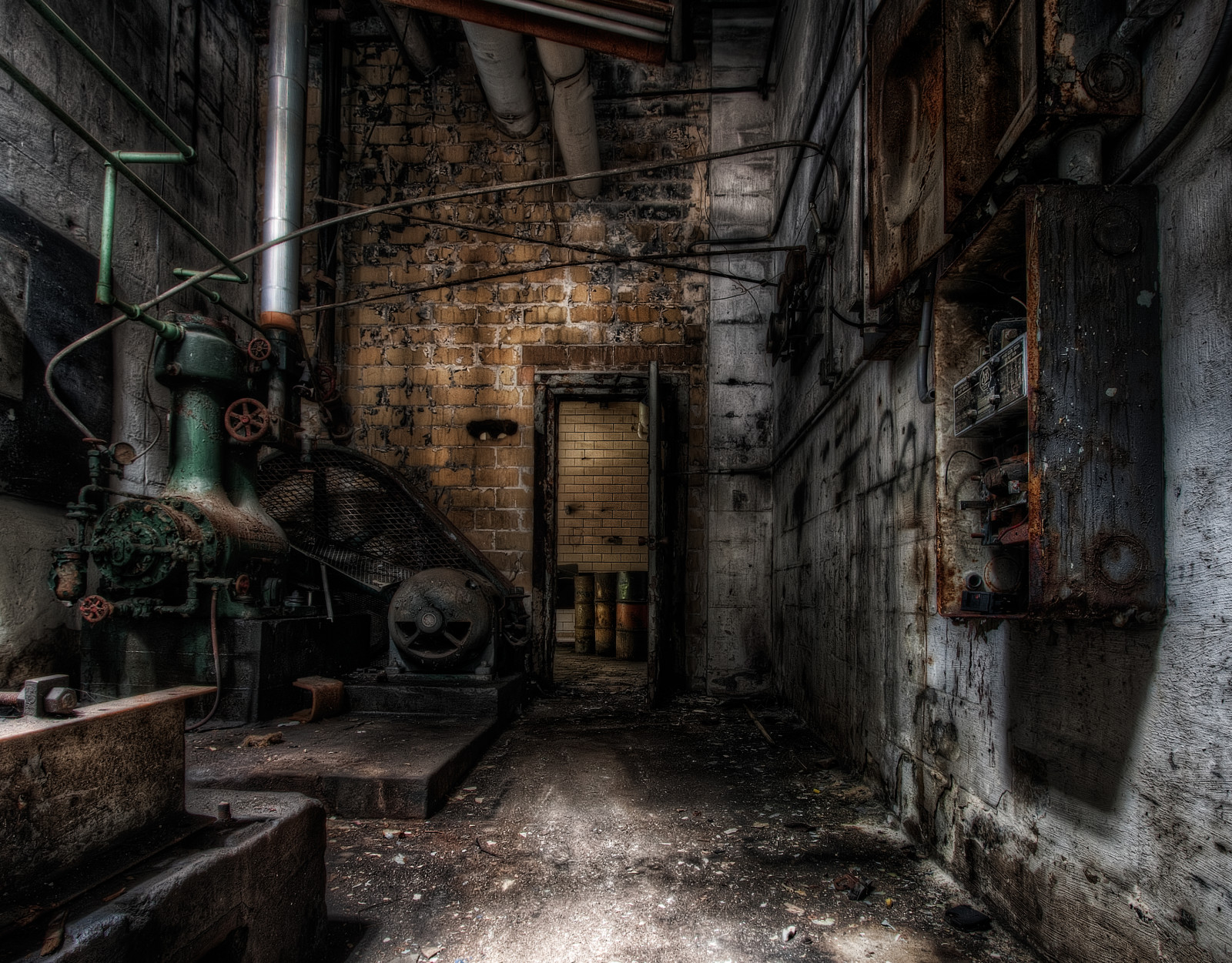 městský, zřícenina, Grunge, HDR, dveře, stroj, rozklad, továrna, urbex, alej, tma, Snímek obrazovky, Roanoke, Fallofthemachines