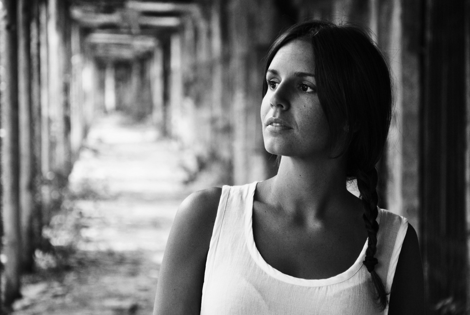 světlo, portrét, městský, Černý a bílý, tělesné, rozmazat, opuštěný, dívka, Krásná, krása, móda, architektura, model, půvab, oči, dof, noiretblanc, bokeh, rozklad, nádherný, Rozmazané, mld, sguardo, pohled, Denise, mlhavý, Trudi, ghetto, ritratto, lombardia, opuštění, štika, biancoenero, abandonedplaces, abbandono, abandonedcity, urbanpoetry, consonno, urbanportrait, treccia, decadimento, Olginate, portraitinblackandwhite, portraitinblackwhite, beyondbokeh, ghettoportraits, totalbokehportraits