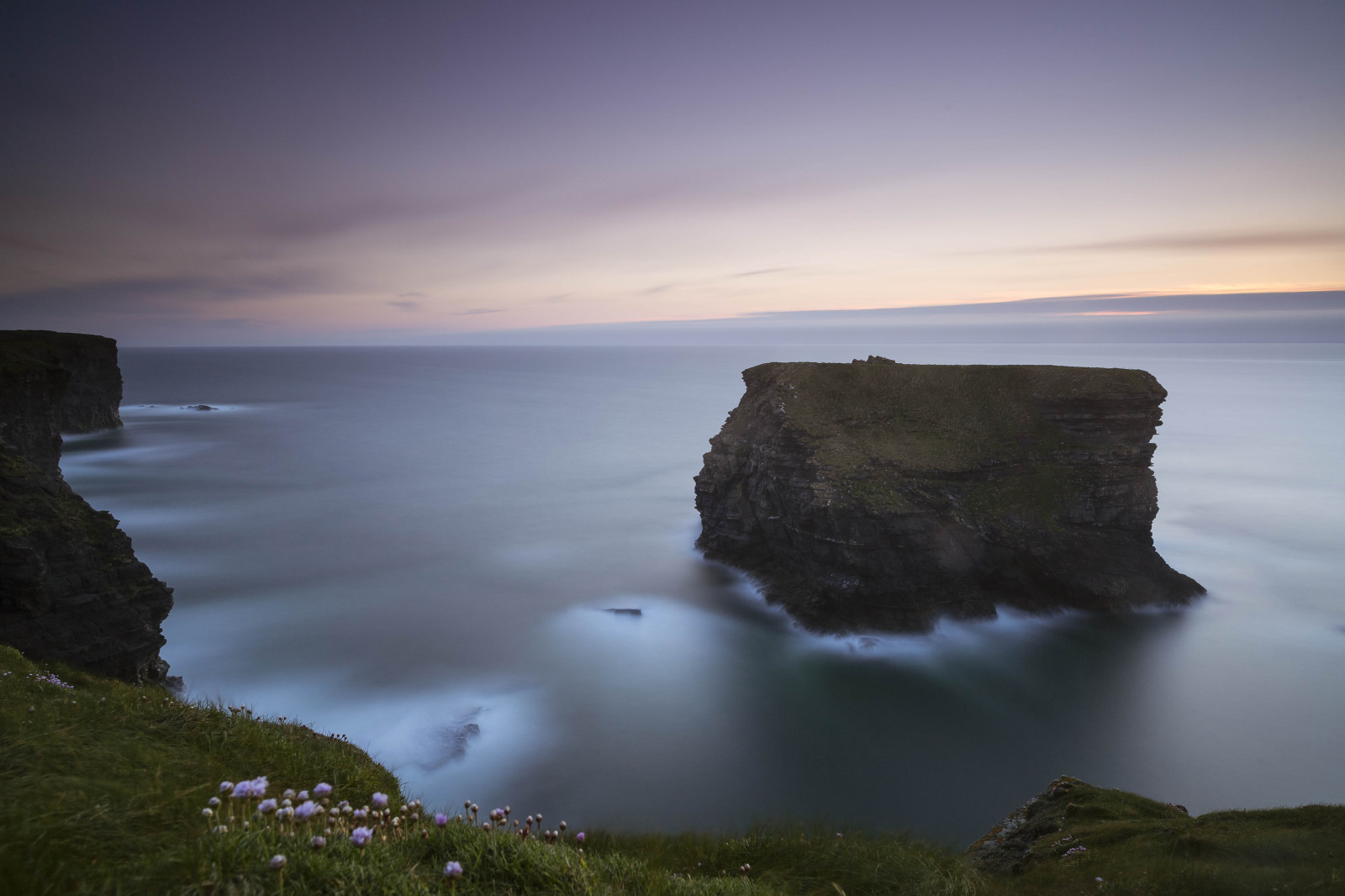 slunečnímu záření, krajina, západ slunce, moře, záliv, voda, Skála, Příroda, pobřeží, odraz, nebe, pláž, svítání, večer, ráno, pobřeží, útes, horizont, pelerína, Irsko, soumrak, Clare, Terén, longexposure, mrak, svítání, oceán, vlna, materiál, zátoka, skály, ze, distagont2821, Atlantický oceán, jezero, bigstopper, atmosférický jev, tělo z vody, mořská vlna, longshuttertime, coastroad, coisfharraige