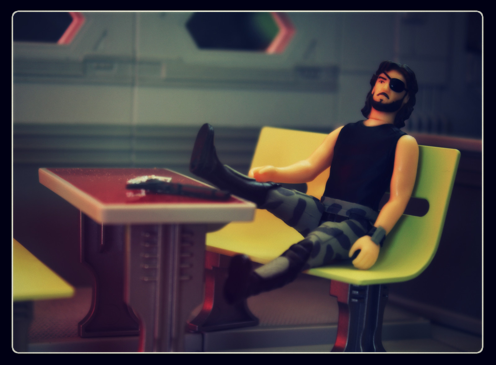 z, Nový, York, beletrie, klasický, film, Jan, film, Hračka, voják, akční figurka, russell, uniknout, akce, Kurt, had, Věda, retro, 80. léta, Budoucnost, postava, DIO, scifi, science fiction, 1980, čísla, futuristický, série obrazů, reakce, tesař, FUNKO, Kurtrussell, Super7, žoldák, Plissken, Escapefromnewyork, Snakeplissken, Efny, Callmesnake