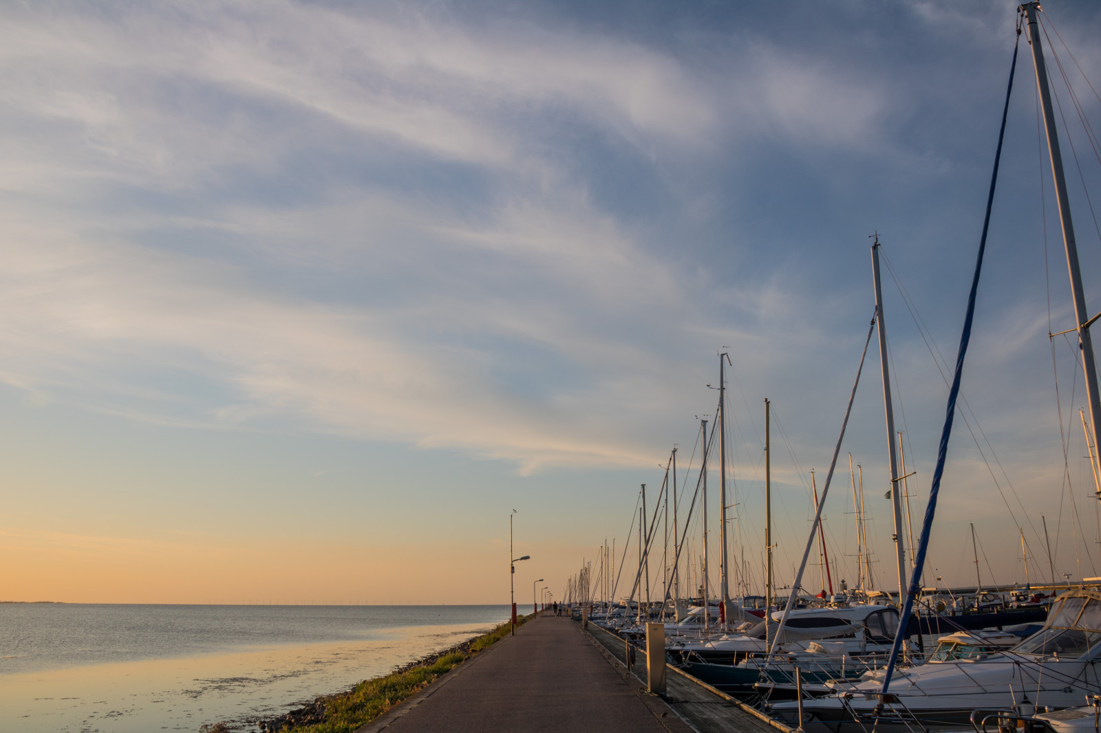 loď, západ slunce, moře, záliv, voda, pobřeží, nebe, vozidlo, pláž, večer, ráno, pobřeží, horizont, dok, soumrak, Marina, mrak, oceán, vlna, přístav, nebe, vatten, hav, b t, moln, hamn, exif modelu canoneos760d, geocountry, Kamera aby kánon, geocity, Model fotoaparátu canoneos760d, geostate, geolocation, EXIF čočka efs18200mmf3556is, exif aby kánon, EXIF isospeed 100, exif focallength 18mm, EXIF otvor 90, stožár, falsterbokanalen, nábřeží, kaj