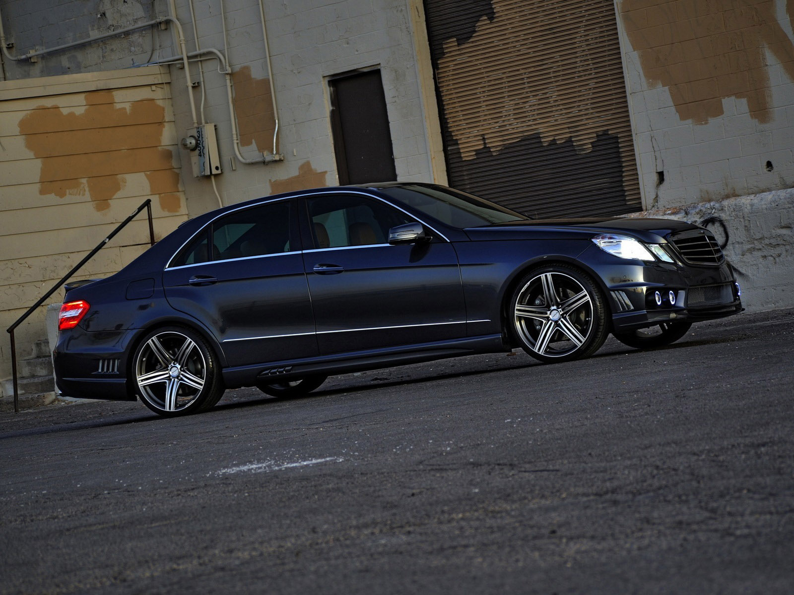 Wallpaper Mercedes Benz Mercedes Benz E Class Sedan Netcarshow Netcar Car Images Car Photo 09 Wheel Based On Mercedes Benz E Klasse W212 Rim Wald E Klasse Black Bison Edition Land