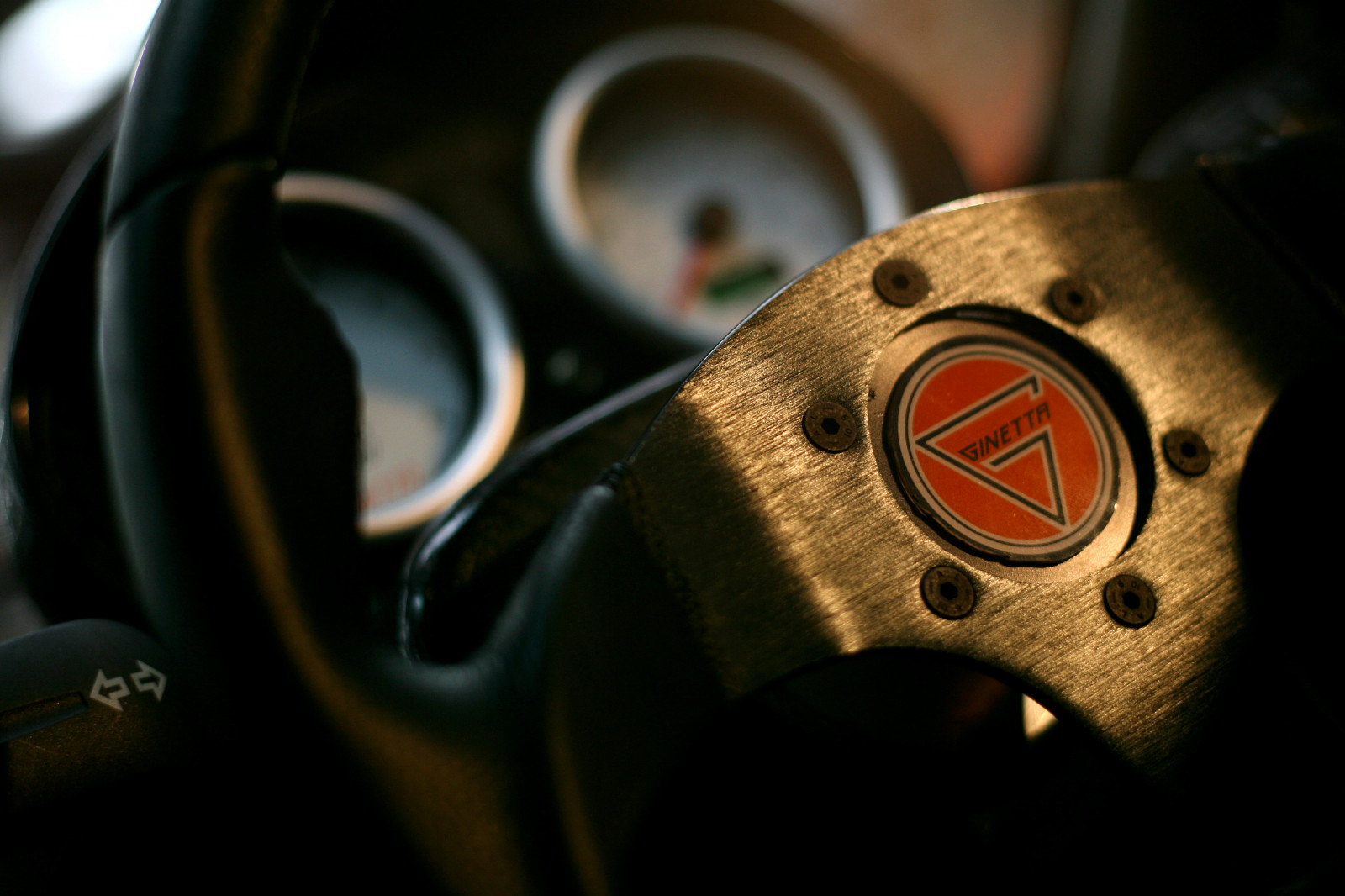 auto, veicolo, volante, netcarshow, netcar, immagini di auto, auto foto, 2011, Ginetta, G40R, ruota, esterno automobilistico, marca di automobile, avvicinamento, fotografia macro, parte sterzo