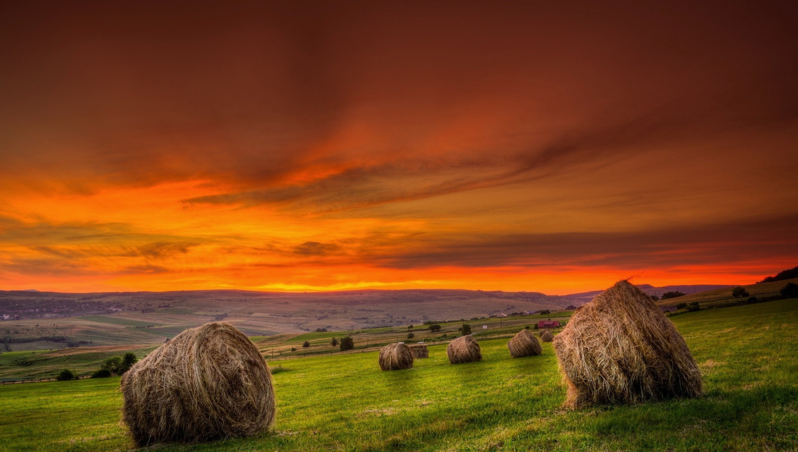 Fondos de pantalla : 1999x1132 px, césped, paisaje 1999x1132 - - 996173