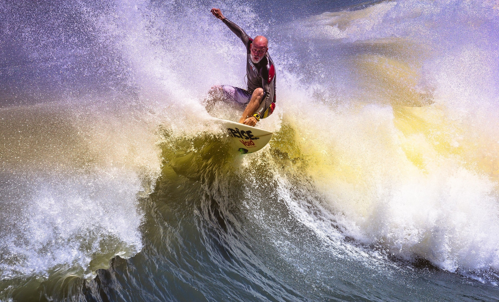Wallpaper surfer, wave, trick 2547x1541 wallpaperUp 1025375 HD