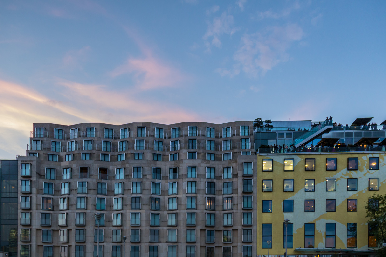 město, panoráma města, architektura, budova, odraz, nebe, panoráma, mrakodrap, modrý, Německo, Berlín, centrum, byggnad, Německo, deutschland, kondominium, fasáda, urban area, lidské osídlení, sousedství, obytný prostor, panelový dům