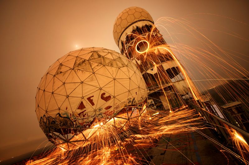 noapte,Berlin,Teufelsberg,spaţiu,iluminat,tapet de calculator