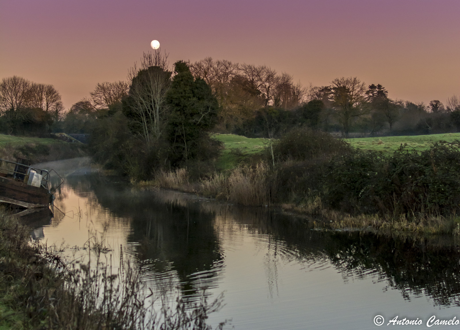 แนวนอน, พระอาทิตย์ตก, กลางคืน, ทะเลสาบ, น้ำ, ธรรมชาติ, การสะท้อน, ท้องฟ้า, พระอาทิตย์ขึ้น, ดวงจันทร์, ตอนเย็น, เช้า, แม่น้ำ, Nikon, ไอร์แลนด์, ดับลิน, ถิ่นทุรกันดาร, บ่อน้ำ, พลบค่ำ, คลอง, ลูน่า, พื้นที่ชุ่มน้ำ, ต้นไม้, เดิน, รุ่งอรุณ, Cielo, Naturaleza, สี, Noche, อากัว, อาร์โบล, สี, อ่างเก็บน้ำ, ทัศนียภาพ, สภาพแวดล้อมทางธรรมชาติ, ปรากฏการณ์บรรยากาศ, ทางน้ำ, irlanda