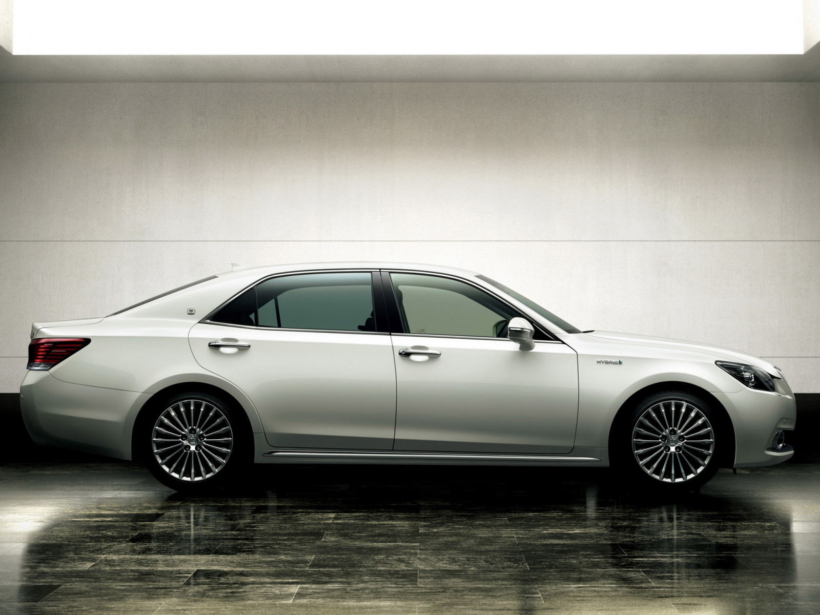 auto, vozidlo, Toyota, limuzína, netcarshow, netcar, obrázky vozidel, photo auto, 2014, kolo, okraj, Crown S210 Majesta, pozemní vozidla, automobilového designu, automobilový exteriér, automobil make, luxusní vůz, nárazník, výkonné auto, sportovní sedan, střední velikost auta, v plné velikosti vůz