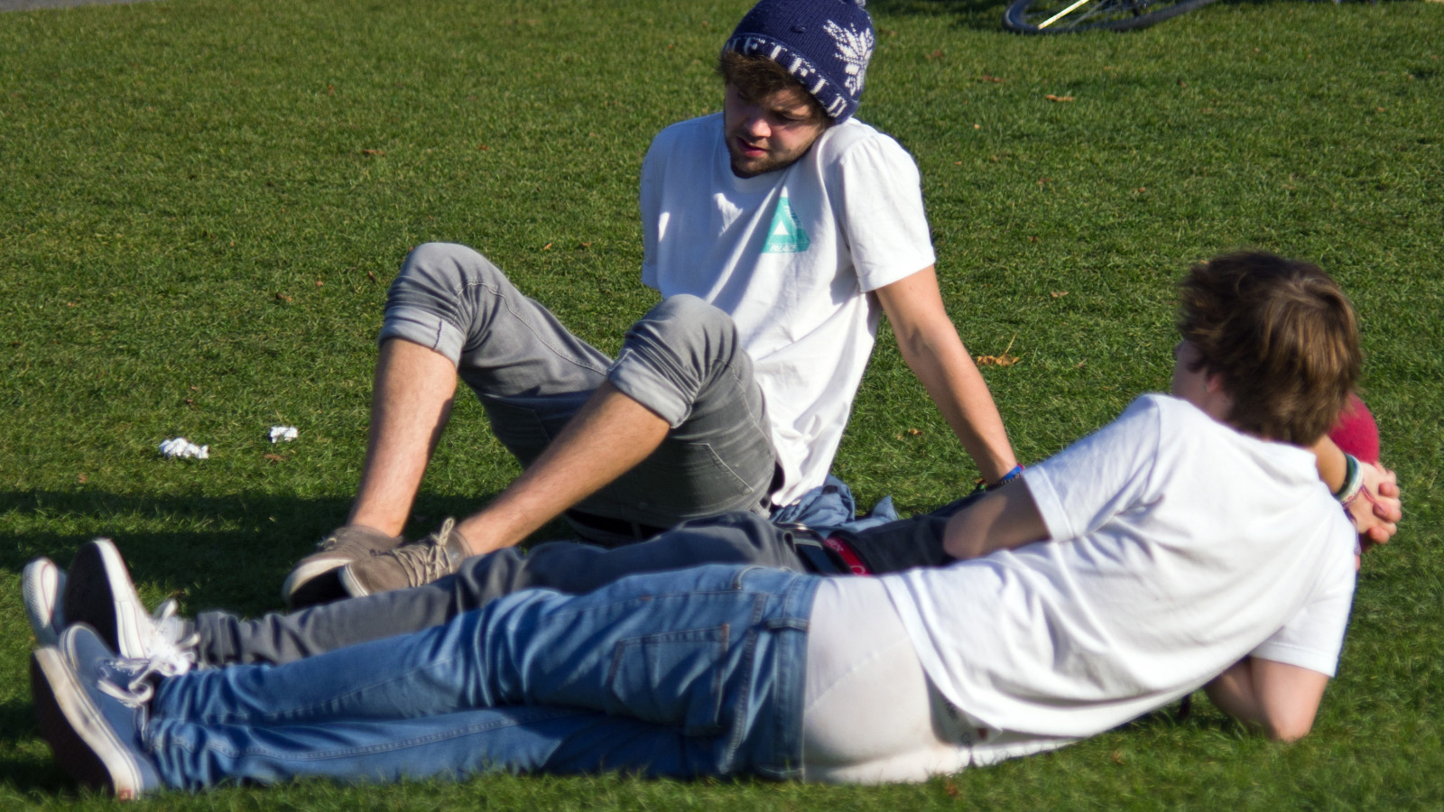 muži, sportovní, tráva, tým, kalhoty, hrát si, kluci, slipy, rostlina, volný čas, dolů, zábava, rekreace, kalhotky, hráč, trávník, produkt, událost soutěž, týmový sport, vypalovacího pouzdra, sports training