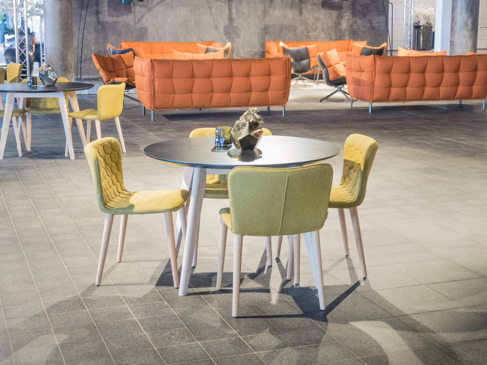 værelse, tabel, træ, sofa, stol, Indretning, baggård, spisestue, malmø, Stol, soffa, design, etage, malmolive, hjem, geocountry, geocity, geostate, geolocation, exif isospeed 1600, bord, kamera gør olympusimagingcorp, exif gøre olympusimagingcorp, exif linse olympusm1250mmf3563, exif model em5markii, kameramodel em5markii, igersolympainstaride, igersmalm, exif åbning 54, exif focallength 30mm, møbel, udendørs struktur, gulve