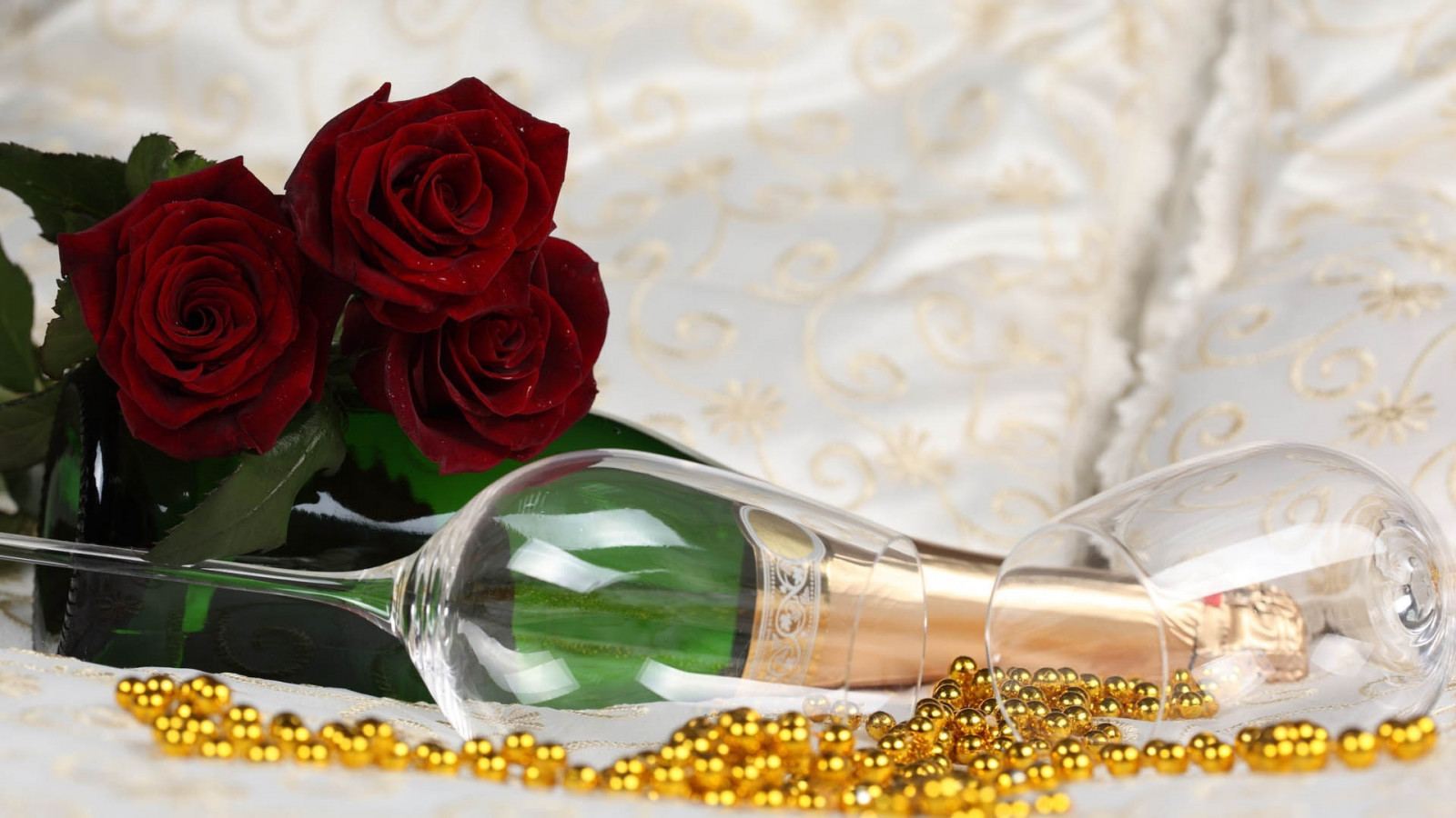 Wallpaper : roses, champagne, beads, flower, wine glasses 1920x1080