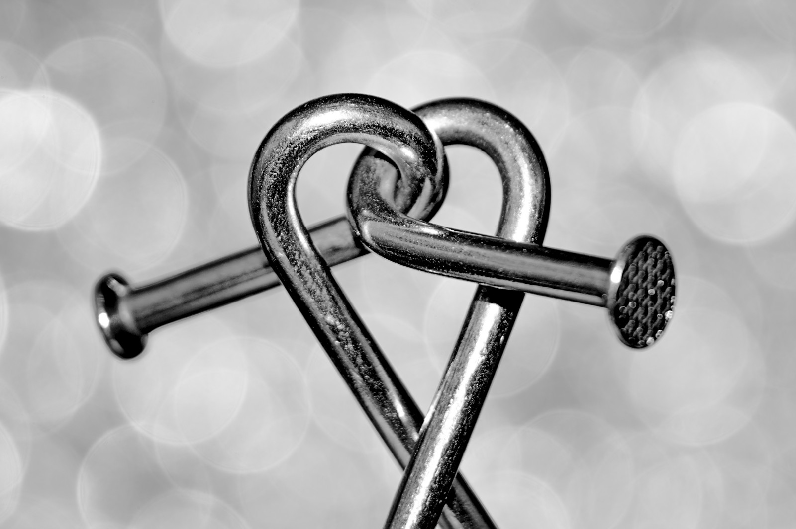 srdce, macromondays, černobílý, Mono, Schwarzweiss, Černý a bílý, Blass, noiretblanc, goldfocus, Německo, obří, skvělý, dof, bokeh, thebeautyofbokeh, happyshooting, hsbilderflut, šťastný, odrazy, reflektion, odraz, Kánon, extensiontube, eos, ef, 28135 mm, 28135, grau, eos400d, Valentýn, valentýnský, den, valentinstag, Nagel, nehet