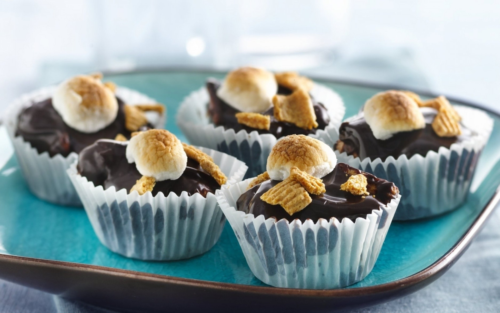 jídlo, dort, pohár, dezert, sněhová pusinka, pečení, námraza, muffin, vyrobit, příchuť, košíček, krémem, čokoládové košíčky, hořká čokoláda, arašídové máslo pohár