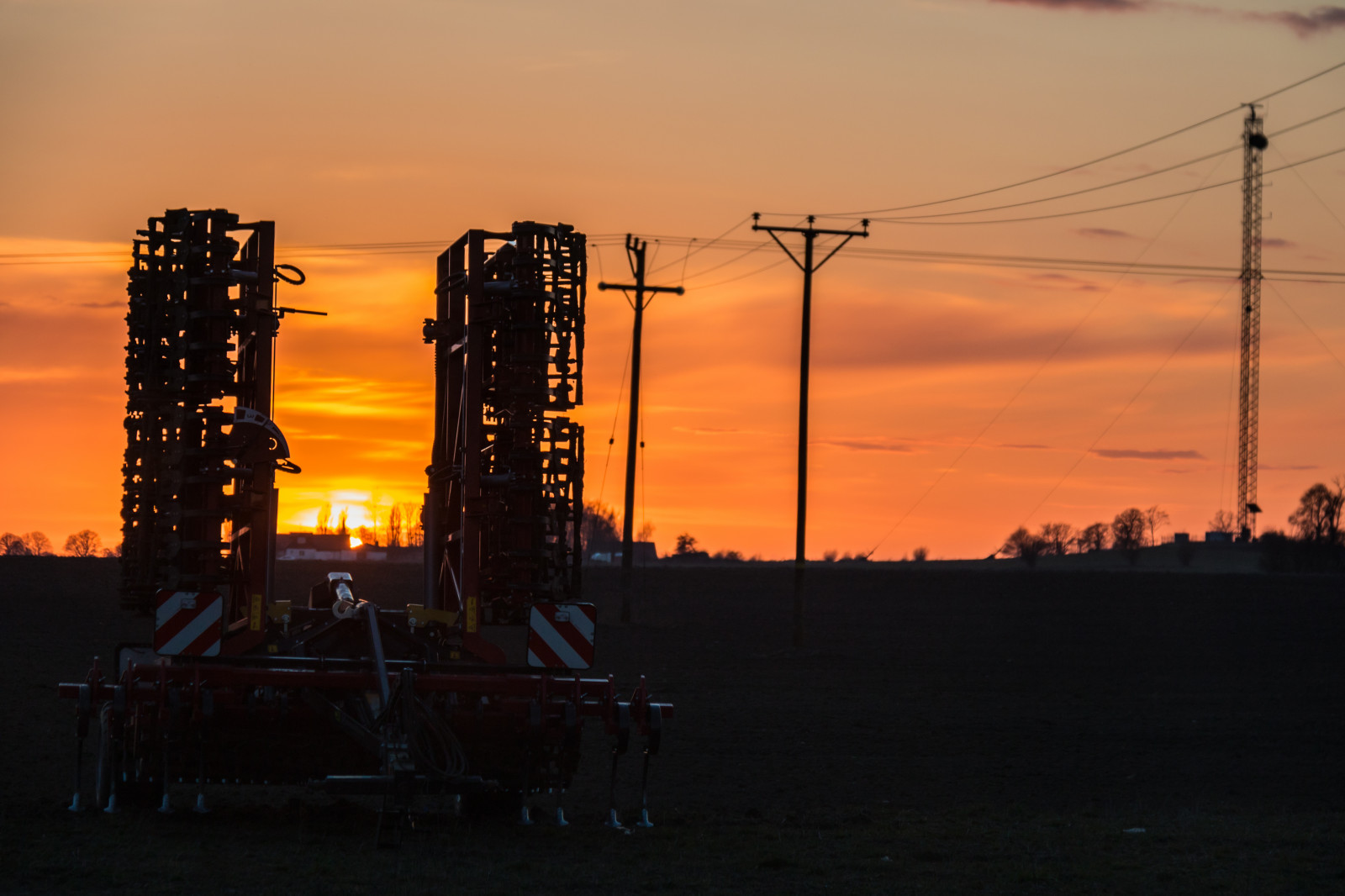 krajina, západ slunce, nebe, svítání, večer, ráno, věž, soumrak, elektřina, mrak, svítání, nebe, solnedg ng, venkov, moln, landsbygd, s dersl tt, landskap, průmysl, ropa, naftové pole