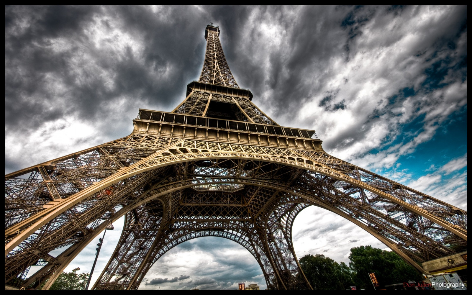 városkép, építészet, visszaverődés, ég, felhők, szimmetria, torony, HDR, boltív, Párizs, Eiffel-torony, templomtorony, felhő, tájékozódási pont, istentiszteleti hely