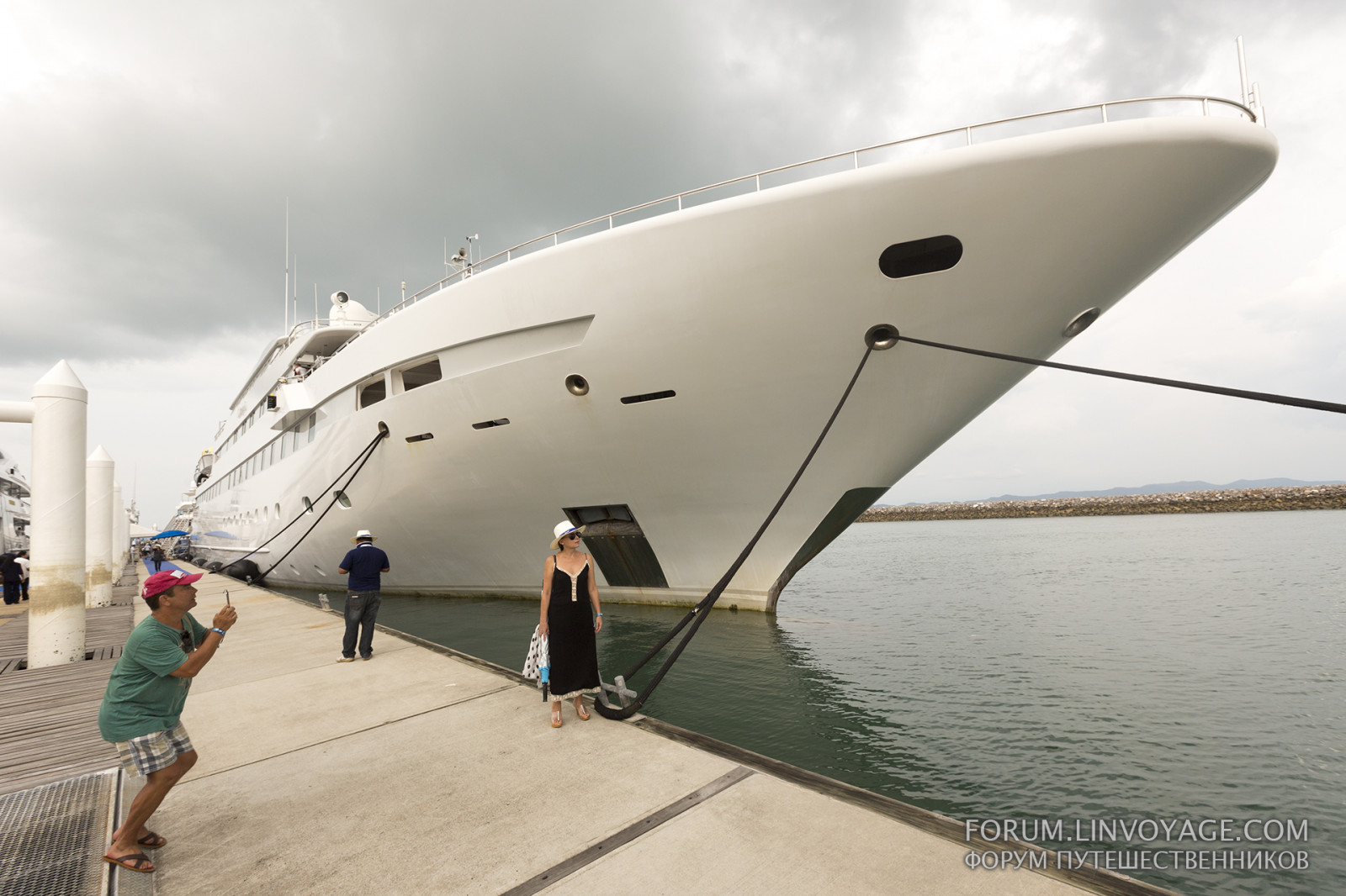 krajina, loď, loď, západ slunce, moře, záliv, noc, voda, Příroda, pobřeží, nebe, vozidlo, pláž, modrý, večer, pobřeží, slunce, luxus, ostrov, šťastný, jachta, Thajsko, jasný, rybolov, veletrh, nábřeží, světlo, barva, mrak, den, venkovní, severní, oceán, jachta, vlna, zábava, pobřeží, výstava, plavidlo, show, phuket, obratník, plachta, přítel, Patong, Superyacht, Megayacht, Karon, kata, vedený, nabídka, malý člun, měšťan, ekosystém, osobní loď, luxusní jachtu