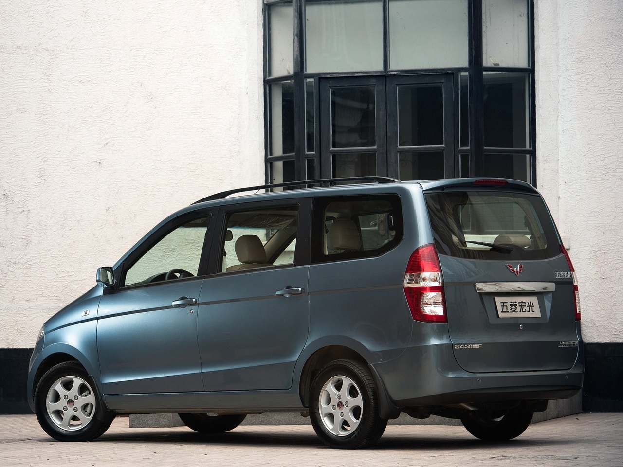 Wuling Microvan Wallpaper : 2010, netcarshow, netcar, car images, car photo, wuling ...