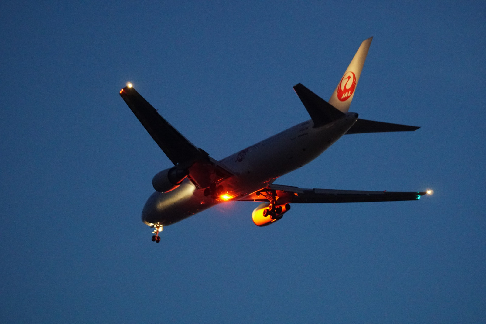 Japonsko, vozidlo, letoun, letadlo, Boeing, Boeing 777, vrtule, Sony, vojenská letadla, Tokio, letectvo, Airbus A330, Let, Vzlétnout, CC, letectví, křídlo, a6300, 6300, CreativeCommons, fe70200mm, fe70200mmf4goss, letecká linka, Atmosféra Země, stíhací letoun, letecká akrobacie, všeobecné letectví, letecký motor, letecká doprava, dopravní letoun linkový, proudová letadla, širokým trupem letadla, úzké tělo letadla, Boeing 767