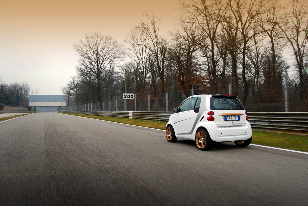 auto, vozidlo, silnice, řidičský, infrastruktura, netcarshow, netcar, obrázky vozidel, photo auto, 2011, Chytrý, ForTwo Tender, pruh, pozemní vozidla, automobilového designu, automobil make, městské auto