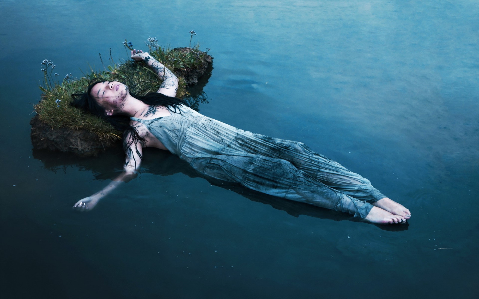 ženy, moře, voda, modrý, Pod vodou, potápění, oceán, volné potápění, 1920x1200 px, extrémní sport, mořská biologie, vodní sport, potápění