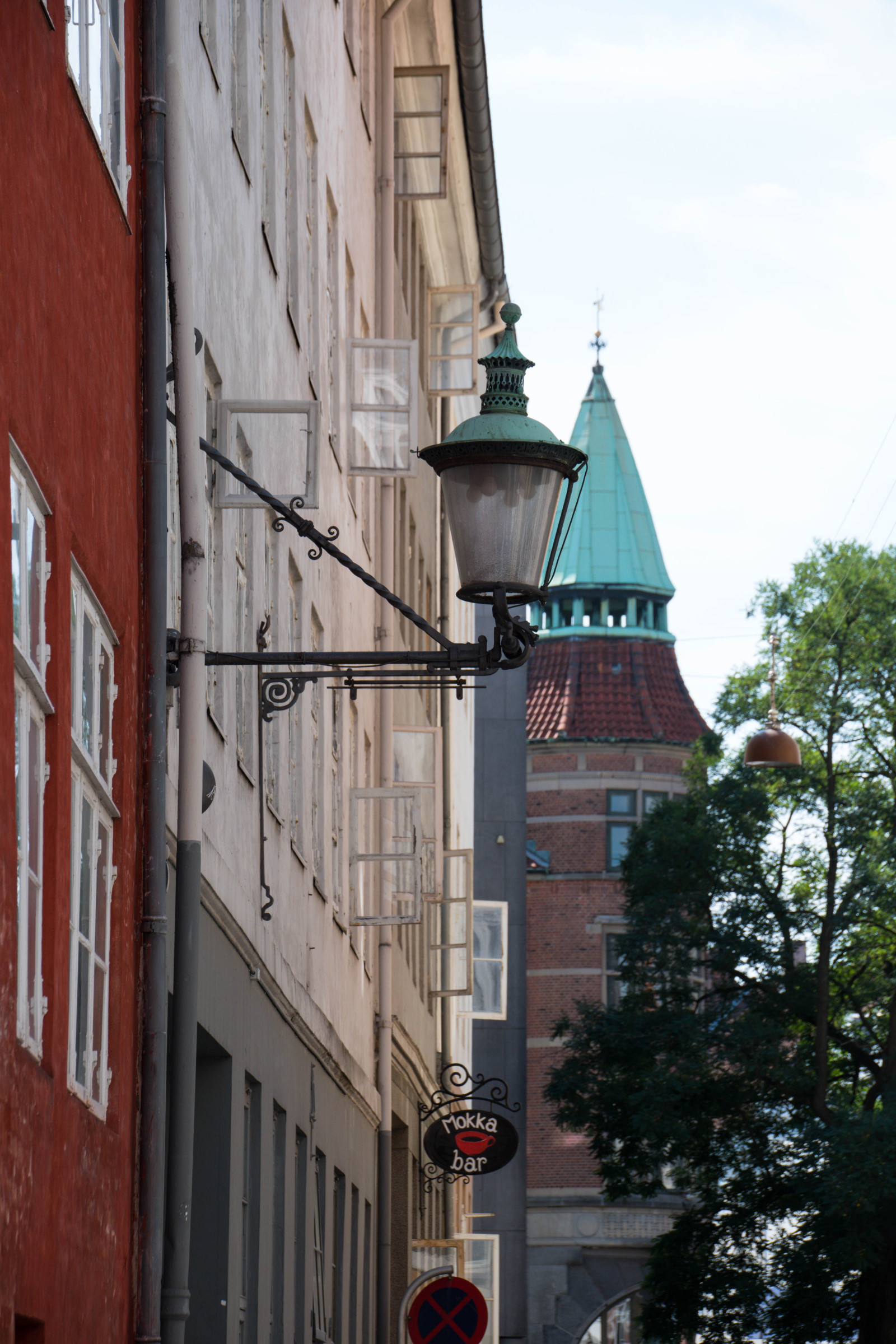 เมือง, ถนน, สถาปัตยกรรม, ถนน, ตึกระฟ้า, หอคอย, เมือง, ยุโรป, เดนมาร์ก, โคเปนเฮเกน, ตัวเมือง, มุมมองถนน, Danmark, K benhavn, regionhovedstaden, dk, n rreport, ซุ้ม, เขตเมือง, นิคมอุตสาหกรรมของมนุษย์, ย่าน