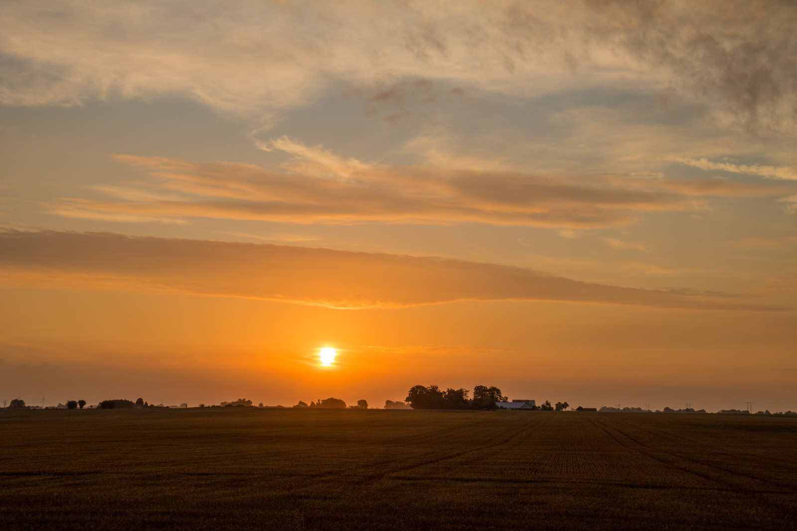 slunečnímu záření, krajina, západ slunce, moře, kopec, nebe, pole, svítání, večer, ráno, slunce, horizont, atmosféra, soumrak, mrak, svítání, lučina, zlatá hodina, nebe, venkov, moln, landsbygd, s dersl tt, landskap, exif modelu canoneos760d, geocountry, Kamera aby kánon, geocity, Model fotoaparátu canoneos760d, geostate, geolocation, EXIF čočka efs18200mmf3556is, exif aby kánon, EXIF isospeed 100, exif focallength 32mm, EXIF otvor 10, gyllenetimmen, prostý, prérie, atmosférický jev, odlesk, červená obloha v dopoledních hodinách