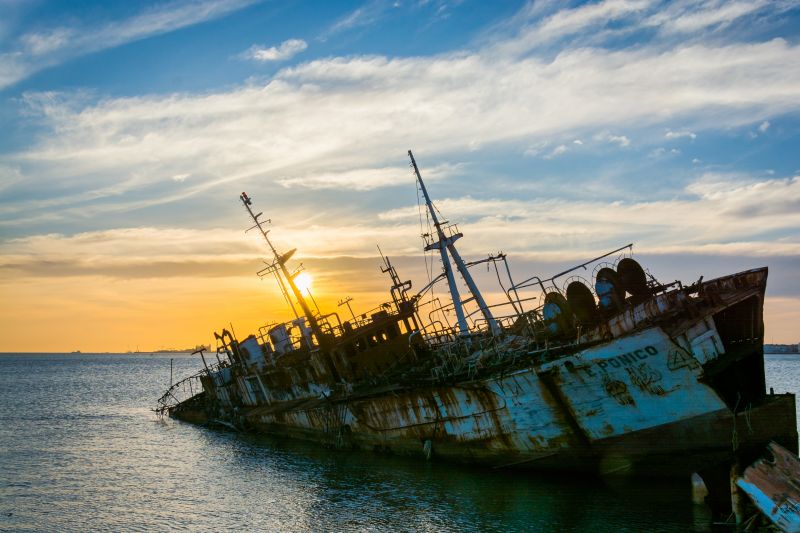 sunset,sea,abandoned,ship