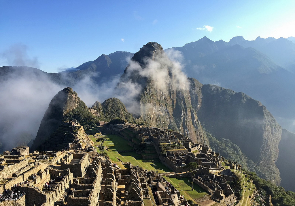 krajina, starý, město, starověký, kopec, Skála, nebe, kameny, svítání, Cestovní ruch, zelená, modrý, vesnice, ráno, mlha, historický, údolí, ptačí perspektivy, archeologie, mount scenérie, terasy, Peru, Inka, Andy, památník, hřbet, mrak, antický, strom, cestovat, hora, Amerika, vert, jižní, Machu Picchu, uNESCO, ciel, sud, ville, montagne, bleu, matin, mezník, ancien, světové dědictví, opuštěný, mlha, vysočina, turistická atrakce, dávná historie, horských reliéf, letecké snímkování, historické místo, archeologické naleziště, seznamu světového dědictví unesco, pohoří, Amerique, stanice hill, meteorologický jev, peruánský, pierres, zázraky světa, monumentální, horská obec, nadmořská výška, sráz, terrasses, perou, monumenthistorique, Leverdusoleil, Archeologie, Latin, P ruvien