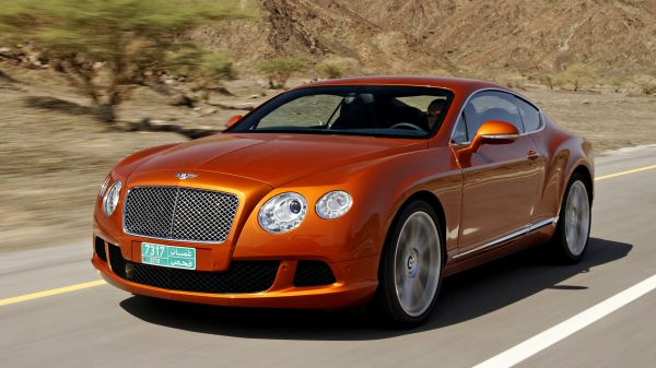 2011,3840x2160 px,Bentley,cars,Continental,desert