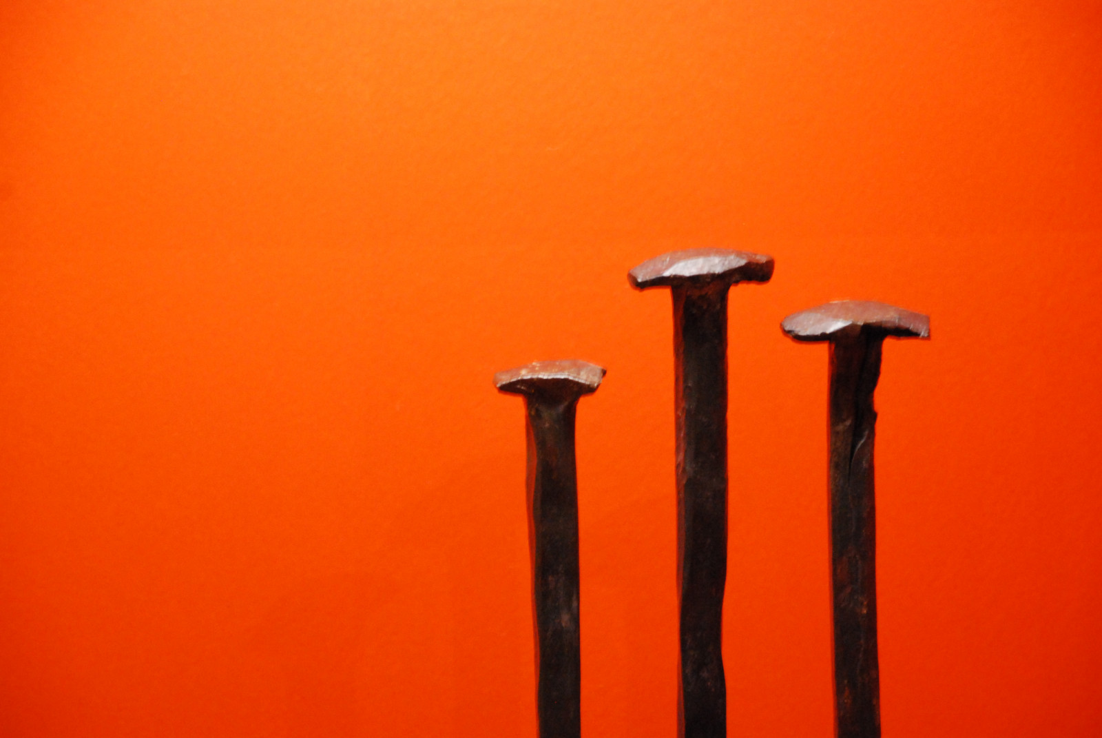 Wallpaper street light, minimalism, red, nails, color, lighting