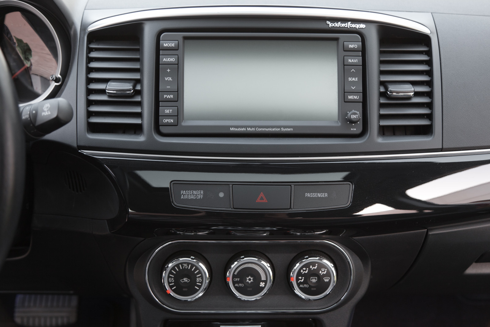 bil, køretøj, Mitsubishi, Mitsubishi Lancer, Sedan, netcarshow, netcar, bil billeder, bil foto, 2014, Lancer GT Touring, jord køretøj, automotive exterior, bil make, luksus køretøj, familie bil, udøvende bil, sport utility køretøj, midten størrelse bil, Mitsubishi Outlander