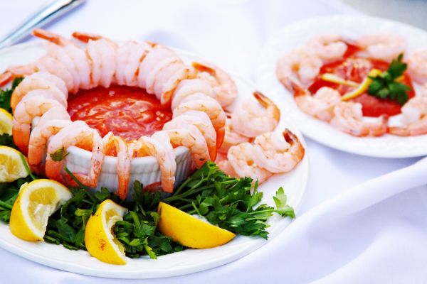 food,fish,seafood,shrimp,parsley,lemon