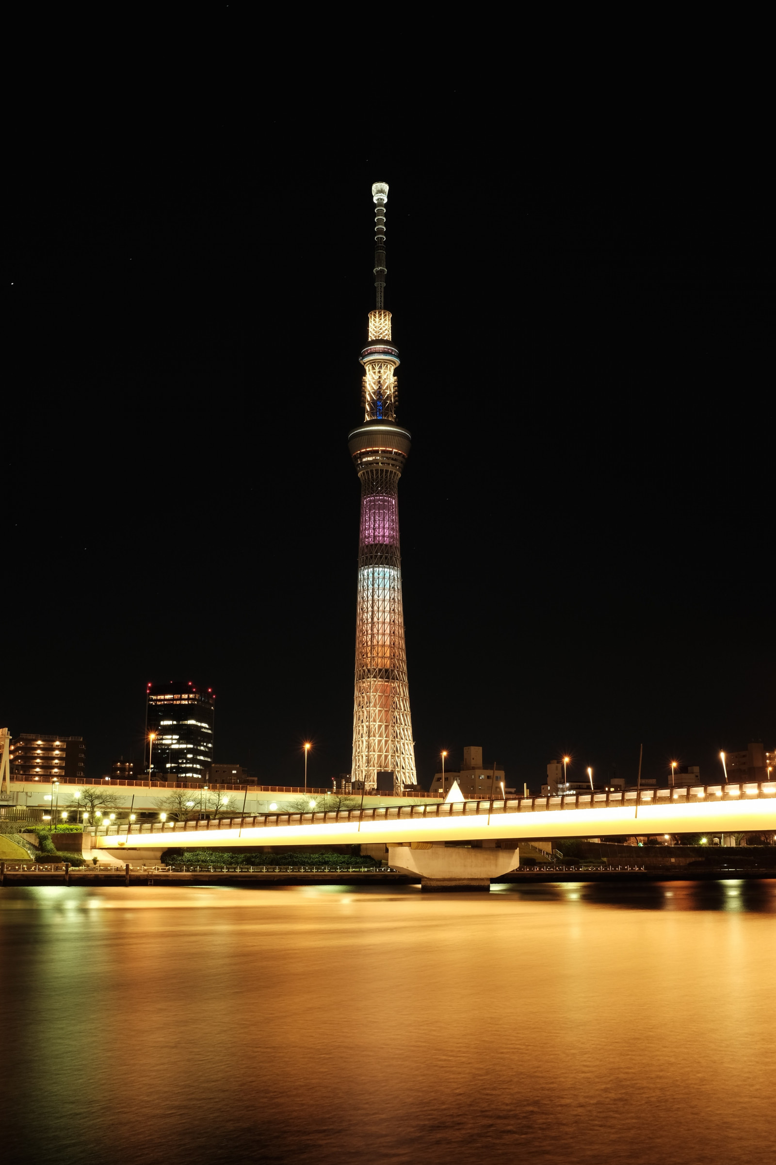 město, panoráma města, noc, architektura, odraz, panoráma, mrakodrap, večer, věž, most, soumrak, Tokio, Fujifilm, památník, Skytree, světlo, tma, Fujinon, mezník, Tokyo Sky Tree, sakurabashi, classicchrome, x, lovelychocolat, summedriver, x100t, lidské osídlení