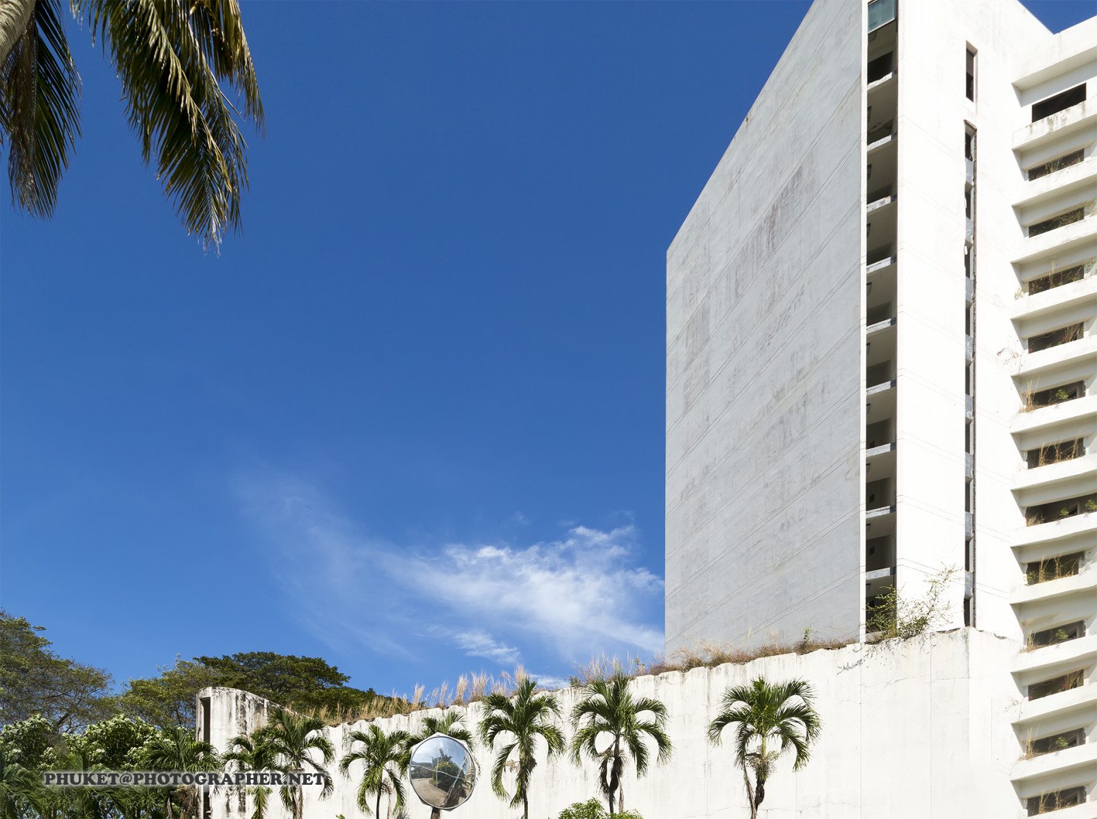 bílý, město, architektura, městský, budova, opuštěný, nebe, motocykl, mrakodrap, zelená, modrý, věž, sama, město, ostrov, letní, Malajsie, cyklista, Thajsko, jasný, barva, cestovat, den, venkovní, kolo, prohlídka, opustit, lanscape, cesta, Pattaya, krabi, Samui, phuket, phuketian, penang, mezník, fasáda, obytný prostor, panelový dům