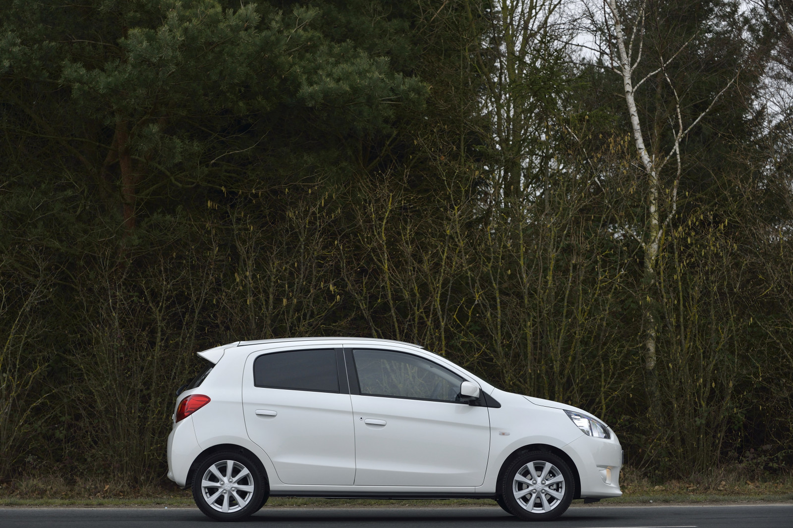 รถ, ยานพาหนะ, มิตซูบิชิ, ซีดาน, netcarshow, netcar, ภาพรถยนต์, ภาพรถ, 2014, รุ่น Mirage UK, ยานพาหนะบก, ภายนอกยานยนต์, รถยนต์ทำ, รถครอบครัว, รถกะทัดรัด, รถเมือง, กีฬายูทิลิตี้รถ, รถ subcompact