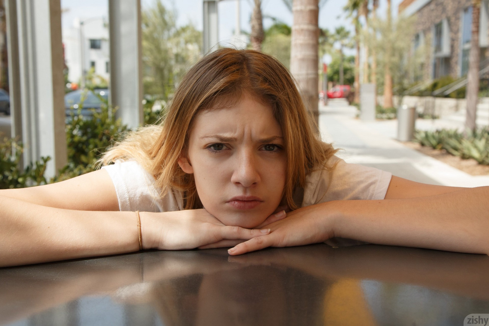 ženy, model, portrét, dlouhé vlasy, vlasy, Osoba, kůže, puberťáci, zishy, Sloan Kendricks, dívka, krása, žena, noha, blond, portrétní fotografie, focení, hnědé vlasy, umění model