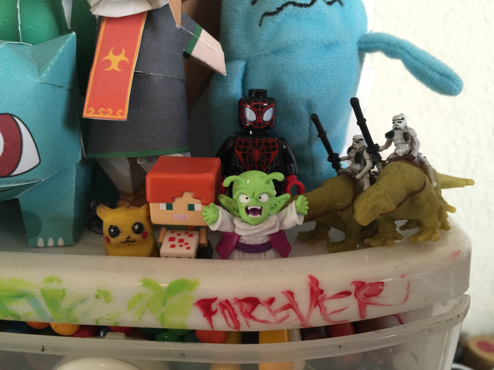 장난감, 케이크, 설탕, 케이크 꾸미기, 디저트, 생일 케이크, Torte, 퐁당 과자, 파스텔