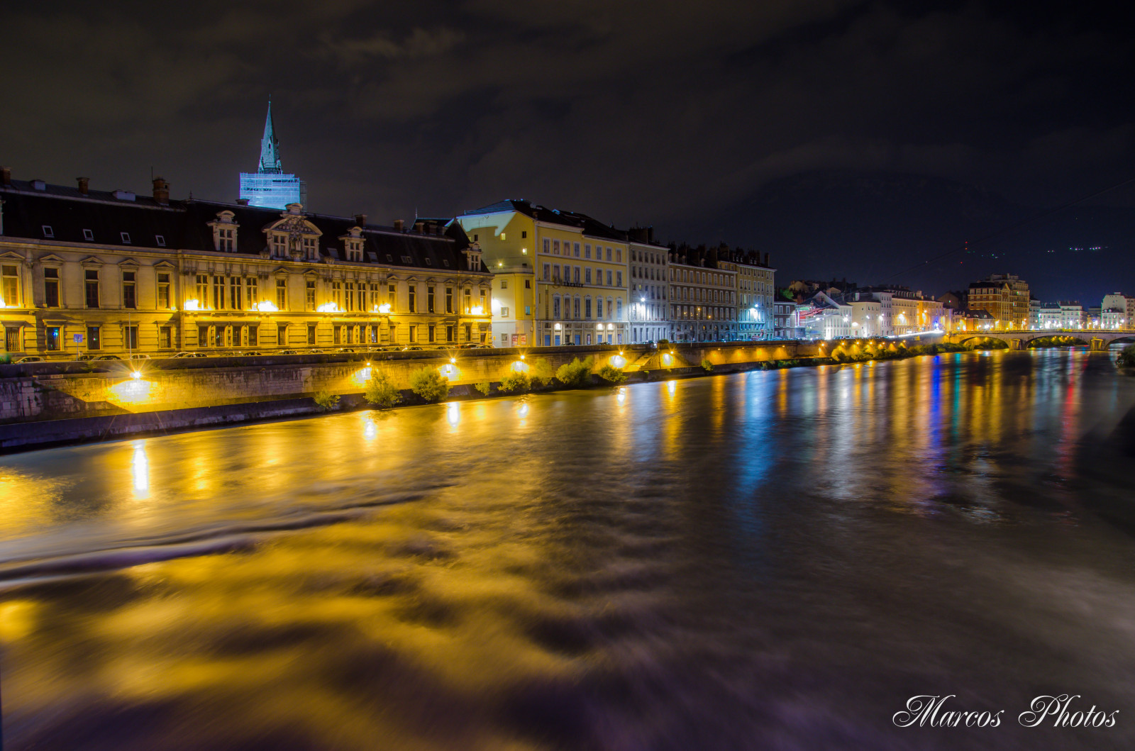 krajina, pouliční osvětlení, město, panoráma města, noc, voda, odraz, nebe, večer, most, řeka, město, Nikon, Francie, soumrak, kanál, metropole, banka, Lightroom, Grenoble, paysage, 2014, světlo, longexposure, D7000, osvětlení, noche, kanál, quai, nuit, fotky, mezník, nejlepší, póza, platinumheartaward, vr, 18105, poselongue, urban area, turistická atrakce, počítač tapeta, vodní, Metropolitní oblast, tělo z vody, longue, magicmoment, Lumieres, aout, Rhône-Alpes, marcos, Odebrán od 1 do 5 souborů