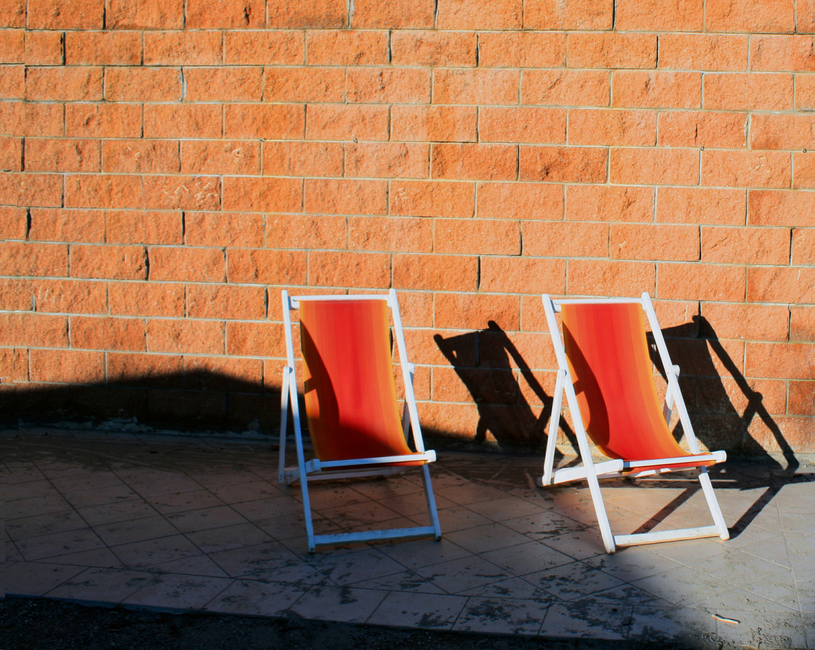 Červené, stín, stěna, pláž, stůl, dřevo, židle, slunce, 2012, barva, židle, materiál, patro, podlaha, dno, podrážka, nábytek, spiaggia, Ombra, muro, Albenga, sedie, Mattoni, BRICS