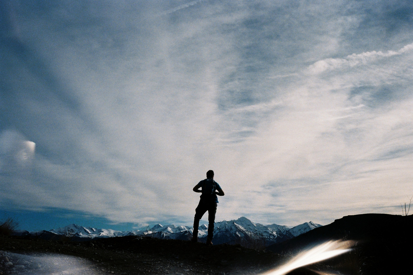 nebe, mrak, Atmosféra Země, fotografování, atmosféra, jev, moře, voda, hora, horizont, silueta, meteorologický jev, slunečnímu záření, strom, dovolená, vlna, dobrodružství, oceán