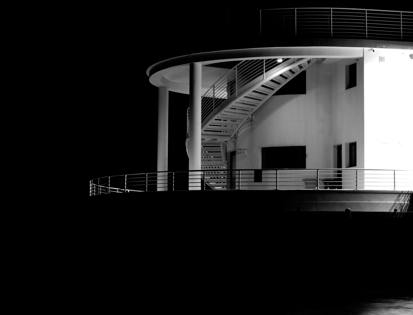 ดำ, ขาวดำ, สถาปัตยกรรม, อาคาร, การสะท้อน, ท้องฟ้า, การถ่ายภาพ, บ้าน, เงียบสงบ, Canon, ดิบ, โครงสร้าง, มุม, ดำและขาว, ความมืด, bnw, ซุ้ม, Marche, Senigallia, manfrotto, ดำและขาว, ถ่ายภาพขาวดำ, bnwshot, bnwlandscape, bnwlongexposure, product design