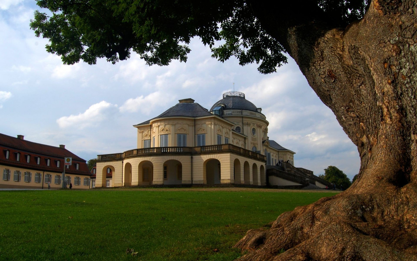 træer, landskab, arkitektur, klippe, natur, bygning, græs, Mark, skyer, slot, Tyskland, tårn, bue, trappe, kloster, ruiner, slot, ejendom, træ, milepæl, 1920x1200 px, landdistrikt, oldtidshistorie, sted for tilbedelse