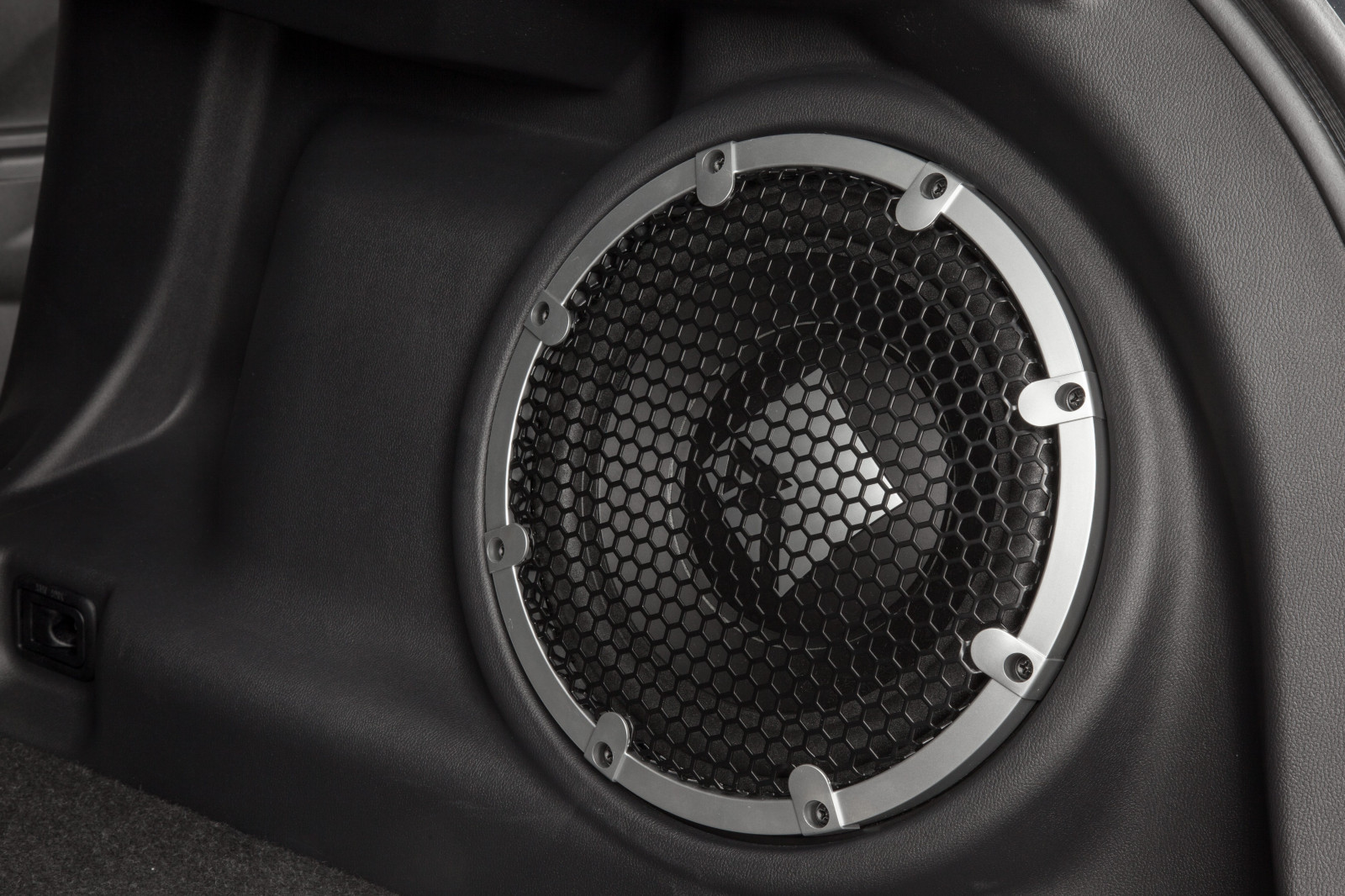 รถ, ยานพาหนะ, เทคโนโลยี, ยาง, มิตซูบิชิ, เสียง, พวงมาลัย, netcarshow, netcar, ภาพรถยนต์, ภาพรถ, 2014, ล้อ, Outlander Sport SE, ขอบ, ภายนอกยานยนต์, รถยนต์ทำ, กันชน, ยางรถยนต์, อุปกรณ์เครื่องเสียง, พวงมาลัย, พูด, ลำโพง, ซับวูฟเฟอร์