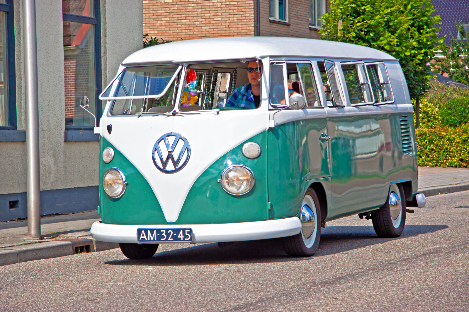 bil, køretøj, jorden, Volkswagen, tilbage, Vintage bil, Van, Ler, ride, wow, saariysqualitypictures, greatphotographers, blinkagain, simplysuperb, klassisk, vw, thenetherlands, infinitexposure, autofokus, SOE, thebestshot, magicmomentsinyourlife, Finegold, jeg kan lide det, uudsigelige, yourbestoftoday, damncoolphotographers, fotografer, cv, Bølle, gearheads, afeastformyeyes, fair Play, lovelyflickr, dreamlikephotos, anticando, PhotoMix, bildesign, kompakt bil, minibus, motor køretøj, antikke bil, transportform, midten størrelse bil, venner forevigt, beautifulcapture, supersix, myfriendspictures, digifotopro, photographicworld, aphotographersview, thepitstopshop, niceasitgets, mastersofcreativephotography, creativeimpuls, livingwithmultiplesclerosisms, giveme5, jeg elsker det, simpelthen den bedste, lovelyshot, simplybecause, theredgroup, thelooklevel1red, showcaseimages, cazadoresdeim gener, django smaster, bestpeople schoice, hairygitselite, bloodsweatandgear, volkswagen type 2, alltypesoftransport, germancar, themachines, carscarscars, carscarsandmorecars, transportofallkinds, fandevoitures, wheelsanythingthatrolls, allkindsoftransport, ruinerwoldthenetherlands, benpon, photoslow, daypro, am3245, volkswagentyp2transportert1c, volkswagenagvagwolfsburggermany, volkswagentyp2t1c23, planetearthtransportplanet