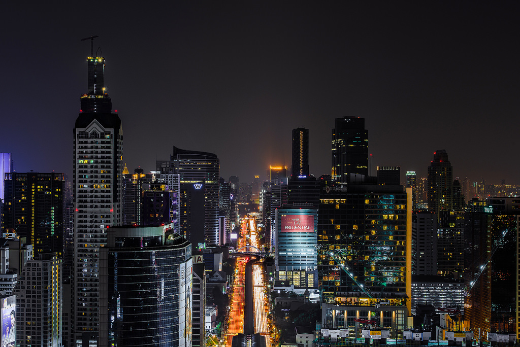 město, panoráma města, noc, architektura, budova, odraz, nebe, panoráma, mrakodrap, večer, věž, Nikon, soumrak, metropole, centrum, NIKKOR, ii, D810, Nano, mezník, 70200 mm, během dne, ed, vr, AFS, f28g, urban area, turistická atrakce, Metropolitní oblast, panelový dům