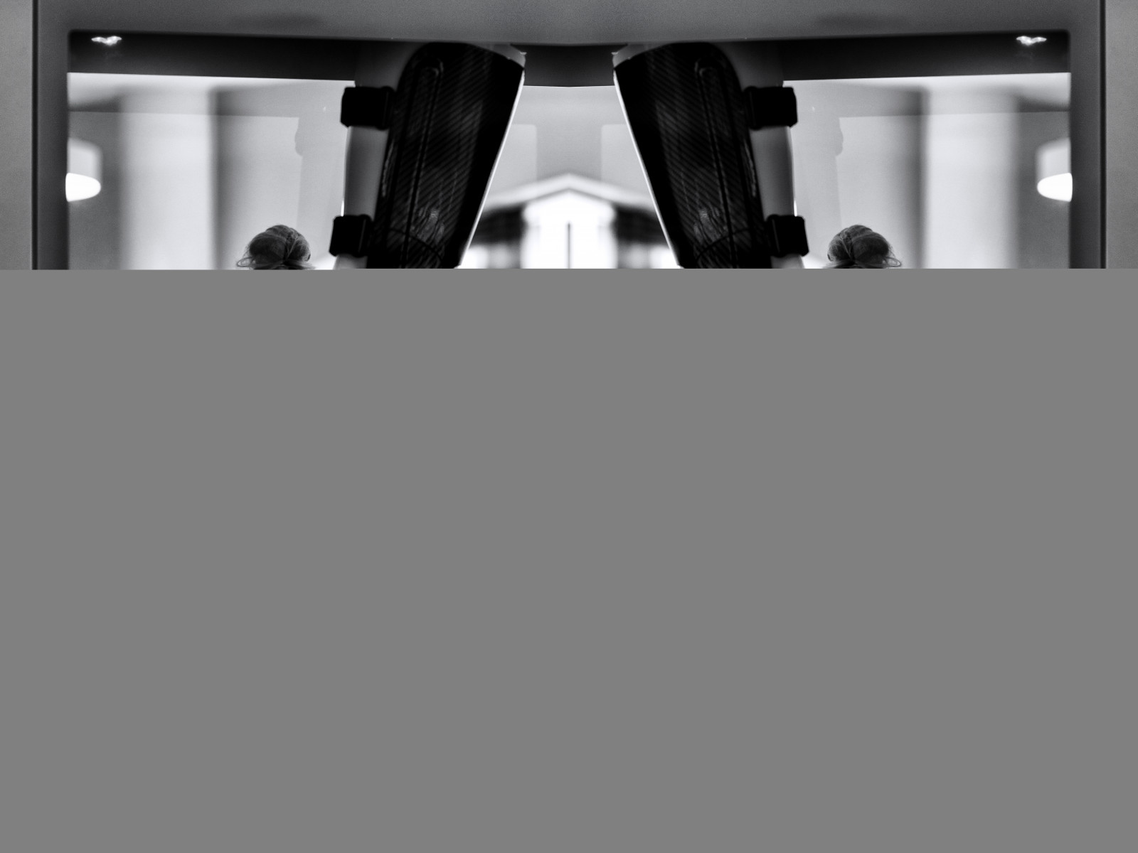 lidé, Černá, černobílý, město, ulice, robot, nohy, Sony, Věda, Vzhled interiéru, značka, Berlín, zrcadlové, Černý a bílý, osvětlení, design, carlzeiss, Strase, Stadt, Leute, Černý a bílý, monochromatické fotografování, obal knihy, slta99v, planart1485, Tanz, Medizin, protetická, k nstlich, medizintechnik, Otto Bock, medicalsciencecenter, prothesen, artificialdance