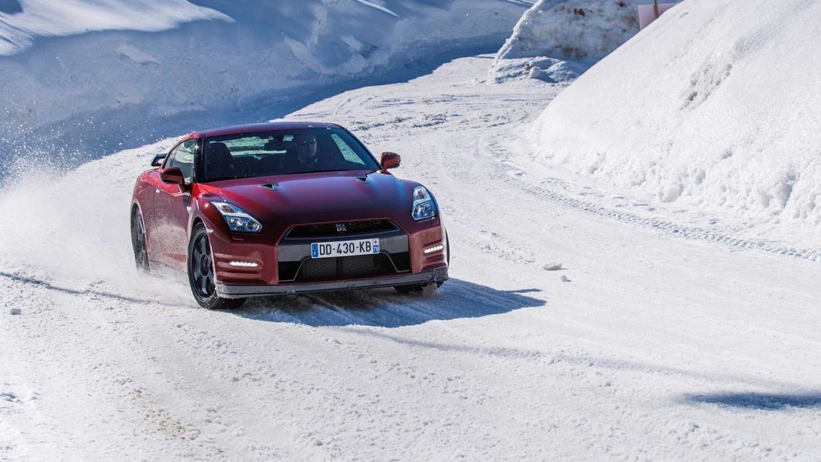 Wallpaper snow, winter, sports car, Nissan GT R, supercar, motorsport