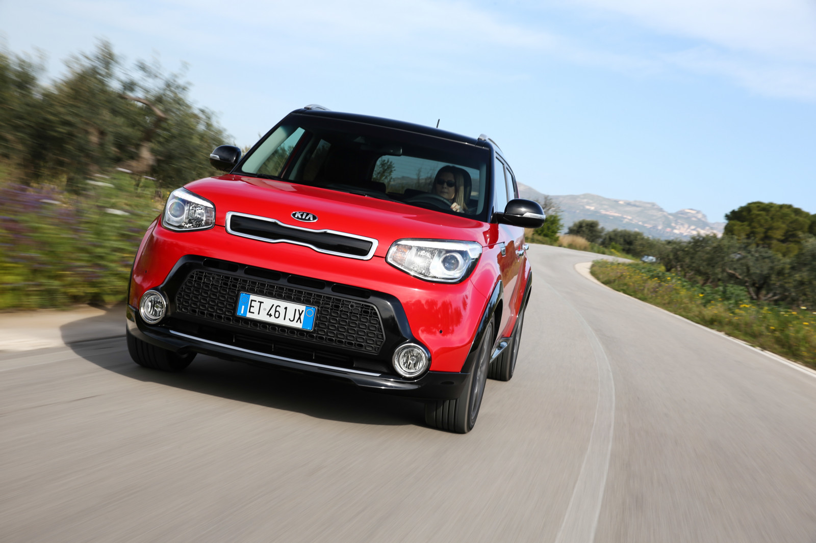 автомобиль, средство передвижения, 2015 год, Kia, Сетевое шоу, Netcar, Автомобильные изображения, Фотография автомобиля, Версия Soul Europe, Наземный транспорт, Автомобильный дизайн, Автомобильный экстерьер, гоночный автомобиль, Марка автомобиля, Роскошный автомобиль, компактная машина, Городской автомобиль, Малолитражный автомобиль, Компактный спортивный внедорожник, Хэтчбек